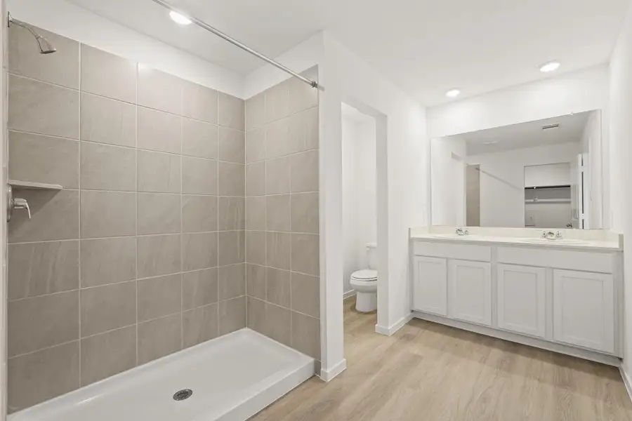 Furnished interior view inside a new home in Presswoods, Splendora (Image 4).