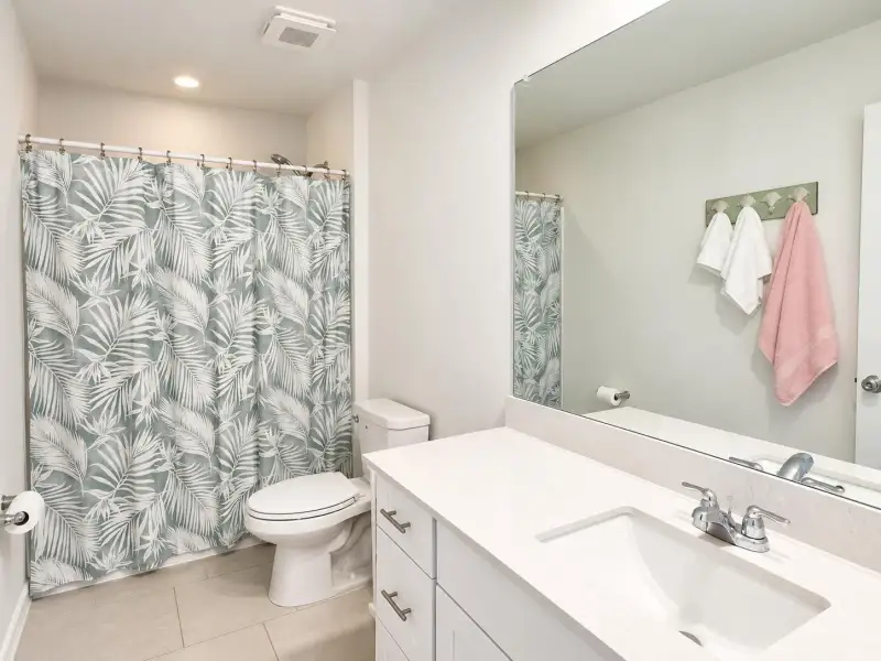 2nd Bathroom