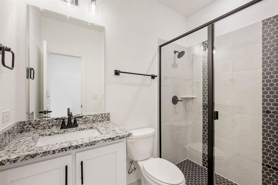 Image 38 of a home in Terracina. Image 38 of a home in Terracina.