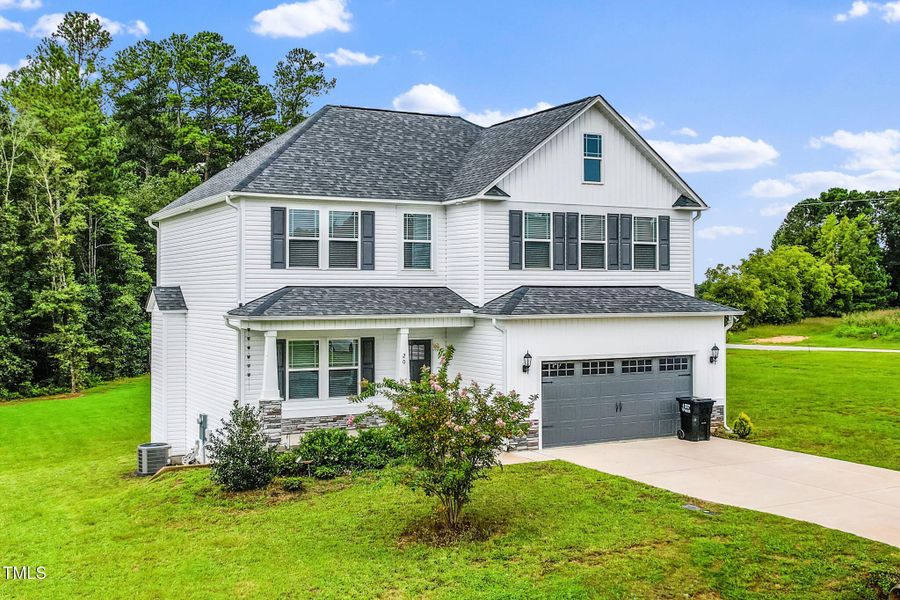 6-web-or-mls-20 Ava (4 of 12) 6-web-or-mls-20 Ava (4 of 12)