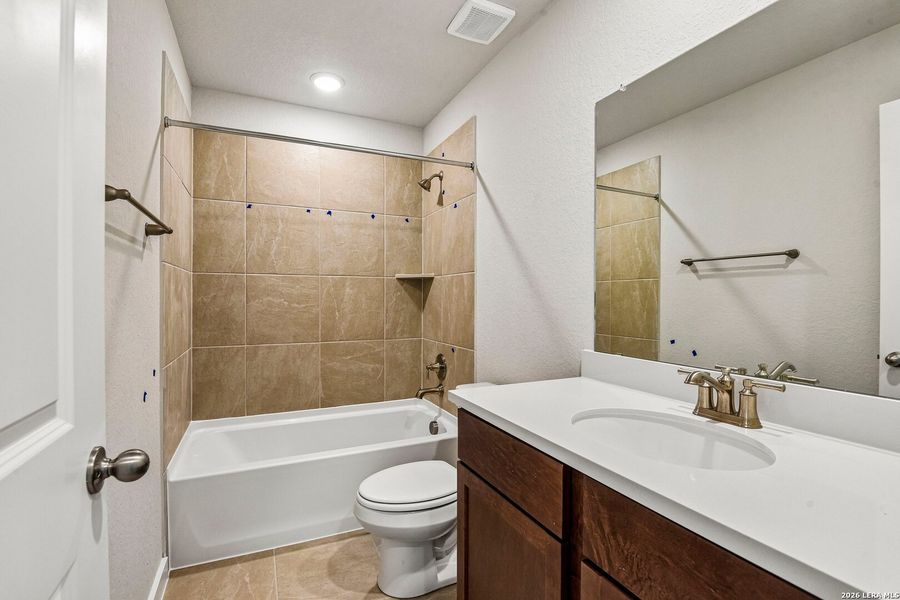 Furnished interior view inside a new home in Cloud Country, New Braunfels (Image 6).