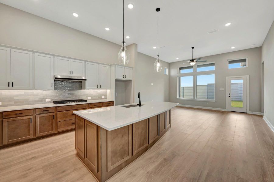 Furnished interior view inside a new home in Pomona 45' Homesites, Manvel (Image 4).