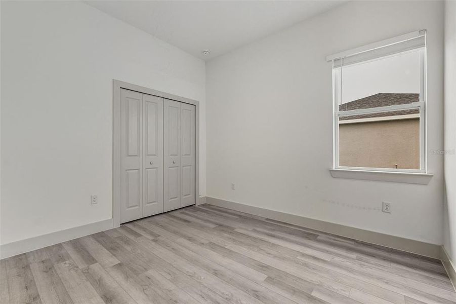 Spacious, unfurnished interior of a new home in , Port Charlotte (Image 17).
