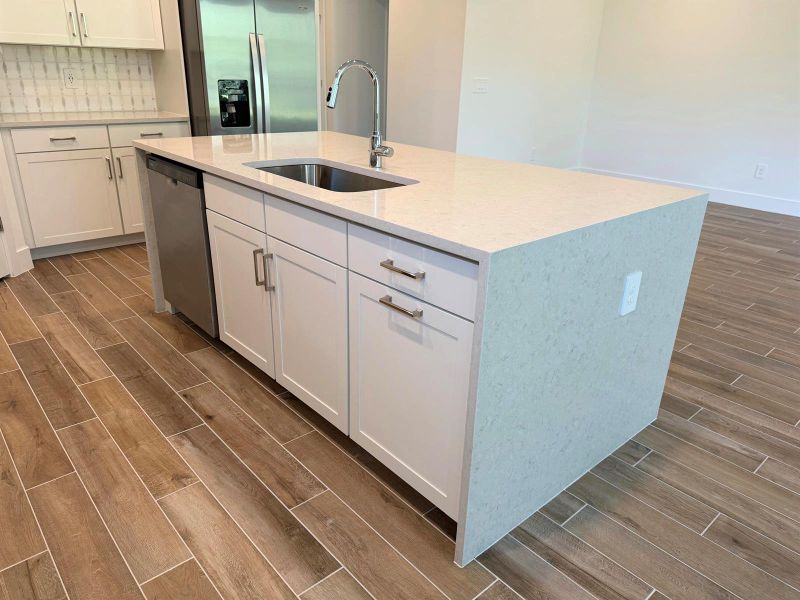 Lot 6 kitchen island2 Lot 6 kitchen island2