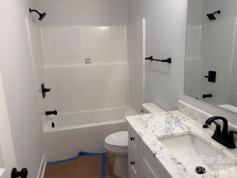 Image 6 of a home in .