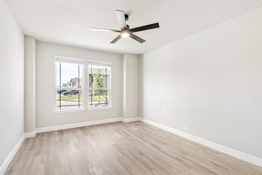 Spacious, unfurnished interior of a new home in Devonshire, Forney (Image 17).