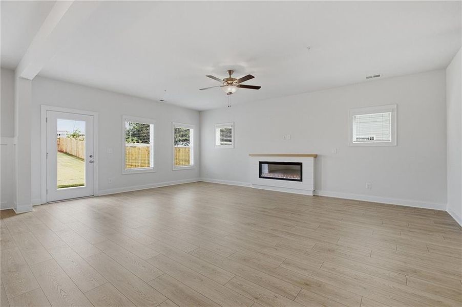Spacious, unfurnished interior of a new home in , Marietta (Image 18).