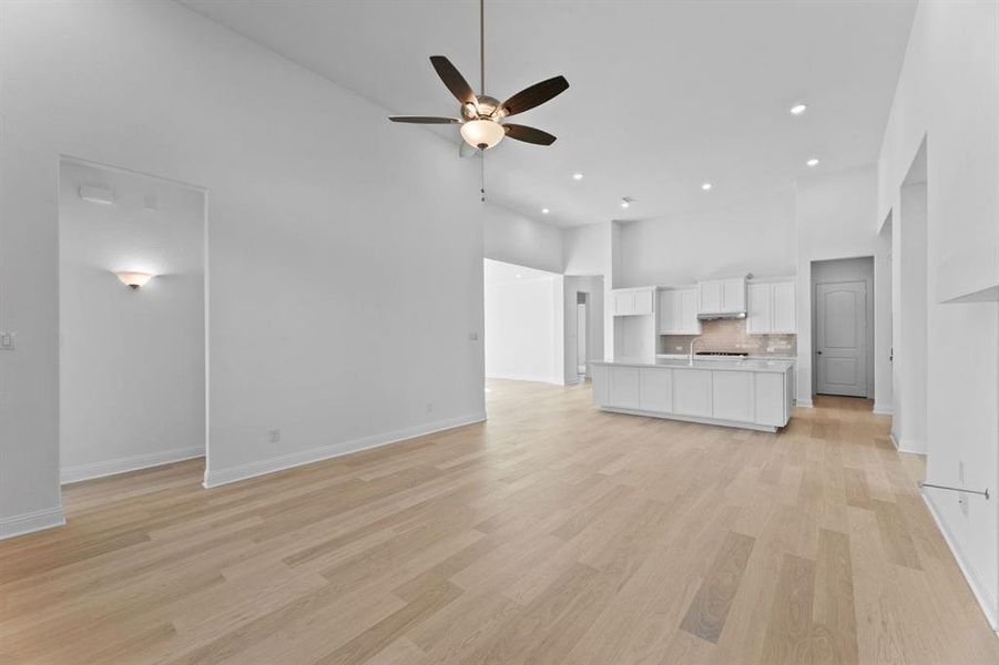 DAL_Hillside Village_Bremond_1216 Waterford (20) DAL_Hillside Village_Bremond_1216 Waterford (20)