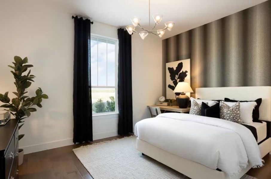 Photo of Pulte model home with same floor plan, not of actual home listed. Photo of Pulte model home with same floor plan, not of actual home listed.