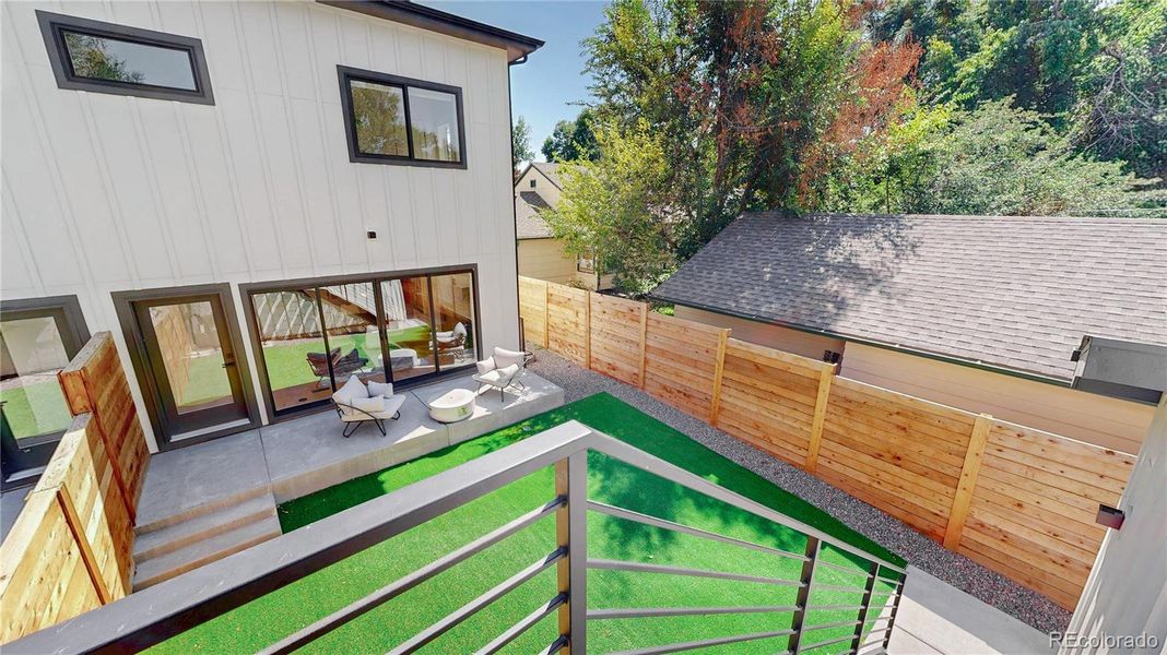 Image 44 of a home in .