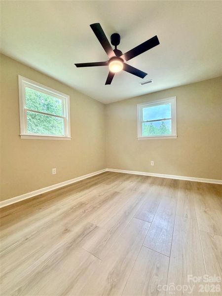 Spacious, unfurnished interior of a new home in , Taylorsville (Image 11).