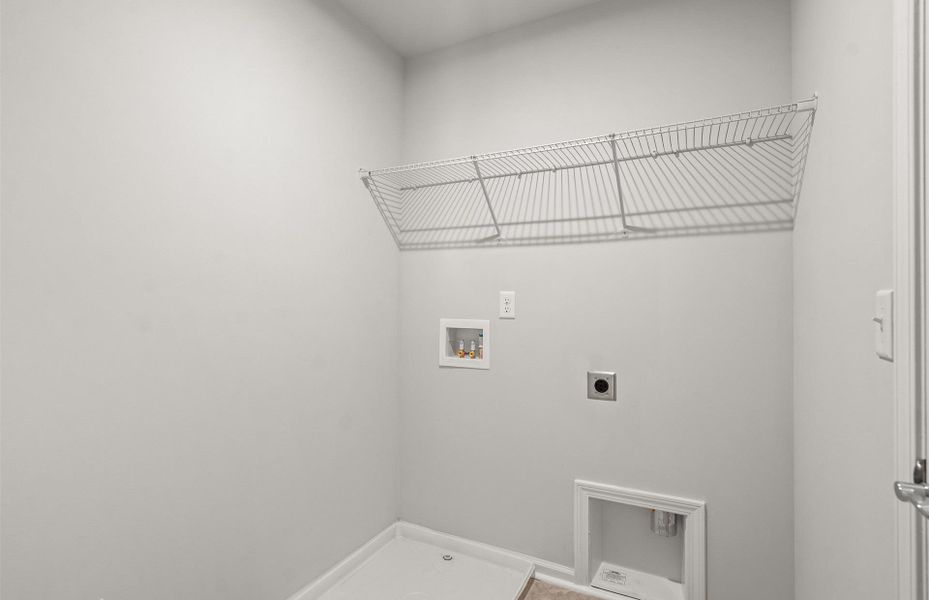 Spacious, unfurnished interior of a new home in Crestview, Spartanburg (Image 20). Spacious, unfurnished interior of a new home in Crestview, Spartanburg (Image 20).