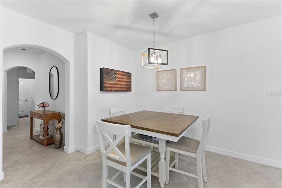 Furnished interior view inside a new home in , Bradenton (Image 27).