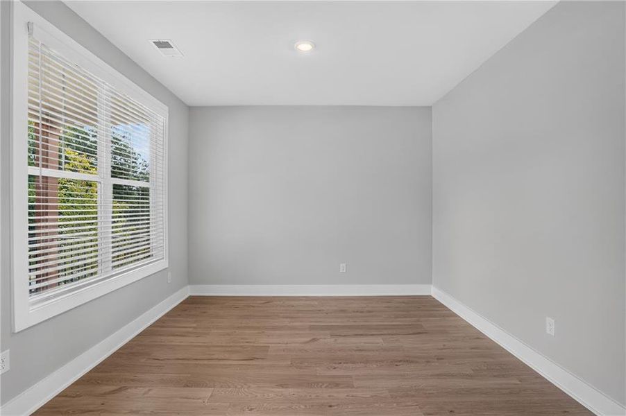 Spacious, unfurnished interior of a new home in The Manor at Gainesville Township, Gainesville (Image 36).