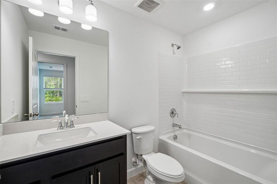 Furnished interior view inside a new home in , Tampa (Image 5).
