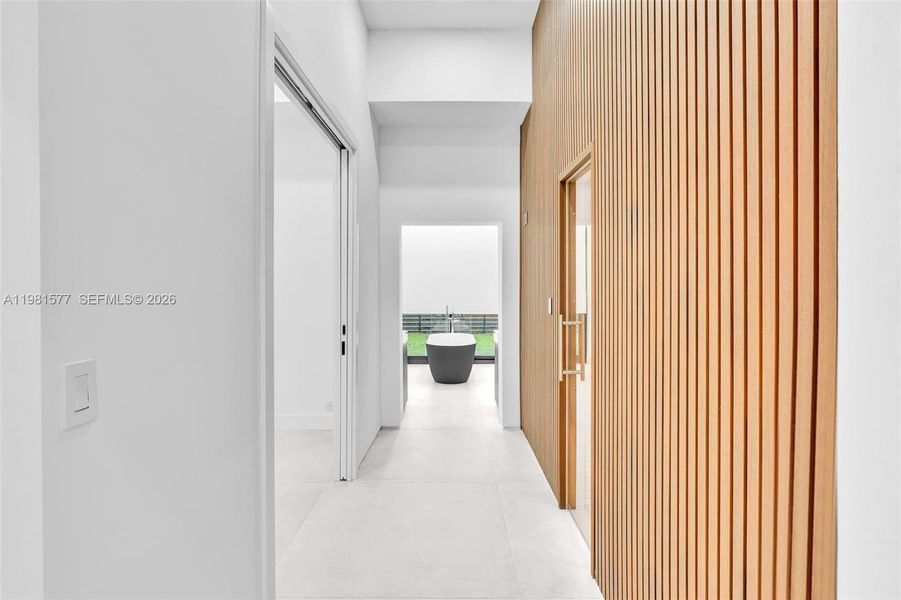 Image 72 of a home in .