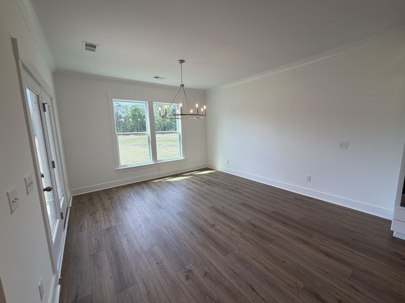 Spacious, unfurnished interior of a new home in Central Estates, Summerville (Image 27).