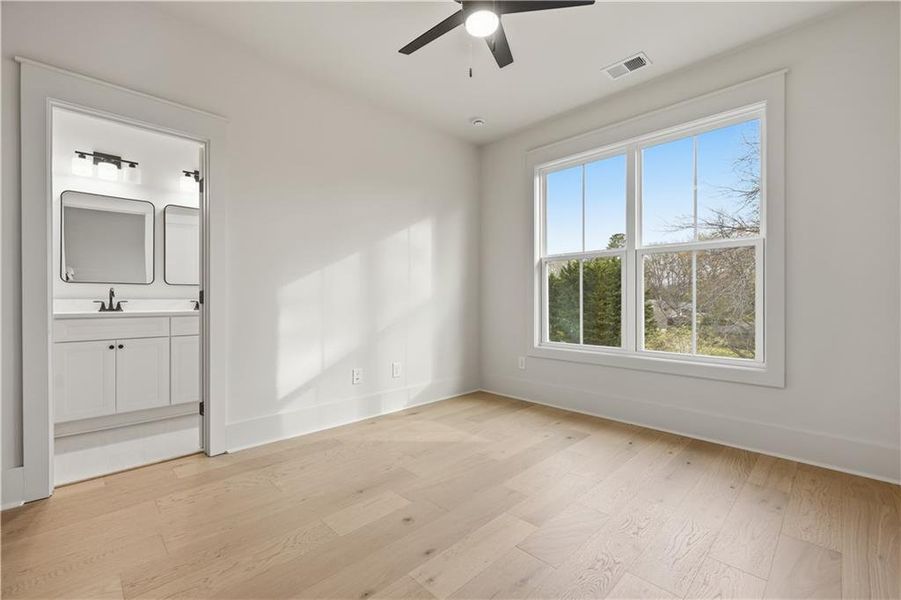Spacious, unfurnished interior of a new home in , Gainesville (Image 24). Spacious, unfurnished interior of a new home in , Gainesville (Image 24).
