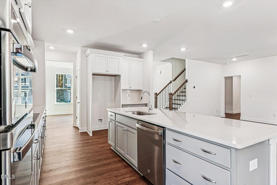 Fontana - BTS 19 - interiors-kitchen-_ds