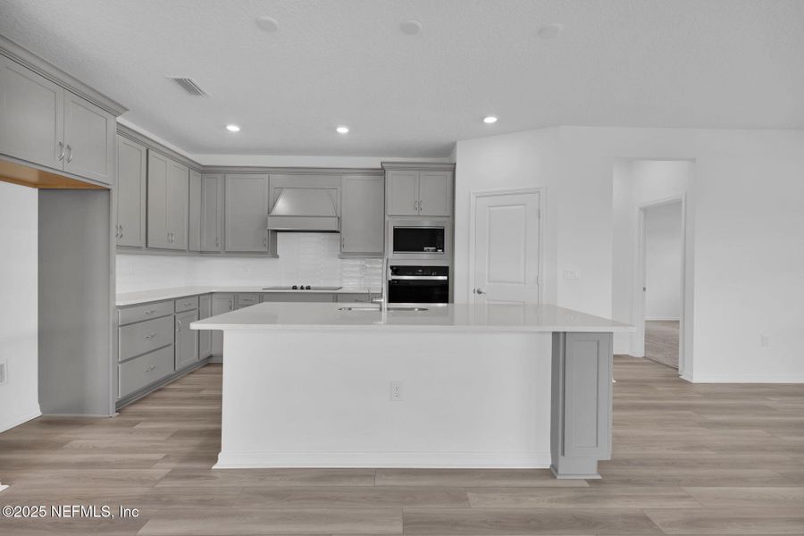 Furnished interior view inside a new home in Hyland Trail, Green Cove Springs (Image 10).