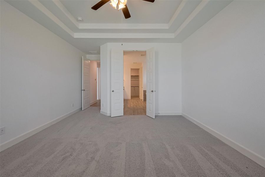 Spacious, unfurnished interior of a new home in Lago Mar, Texas City (Image 21). Spacious, unfurnished interior of a new home in Lago Mar, Texas City (Image 21).