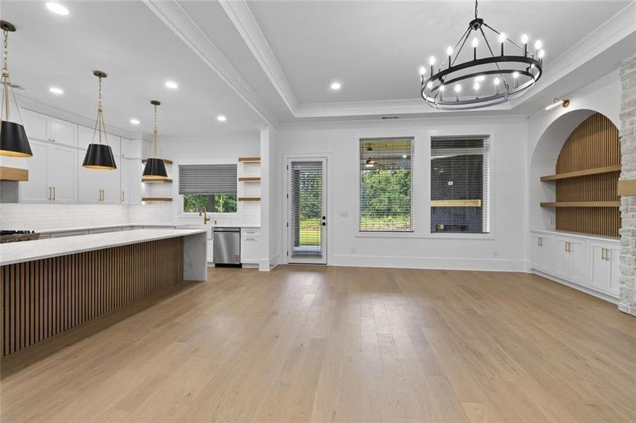 Image 87 of a home in .