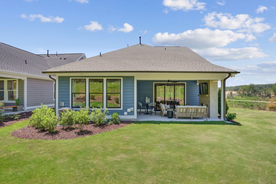 Representative exterior details of a home built from the Hickory Hill by Tri Pointe Homes in Altis At Serenity, Fuquay Varina (Image 4).