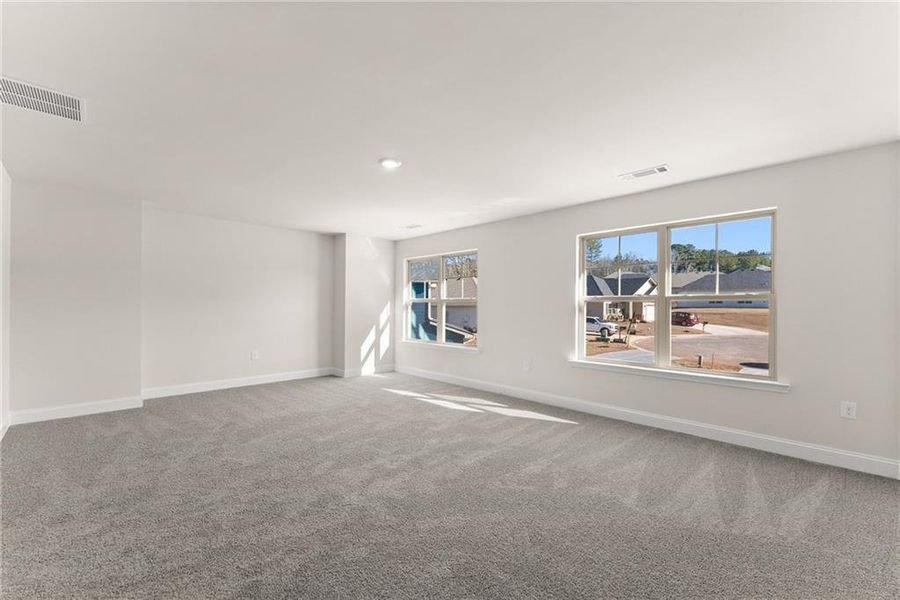 Spacious, unfurnished interior of a new home in Magnolia Villas, Cornelia (Image 43).