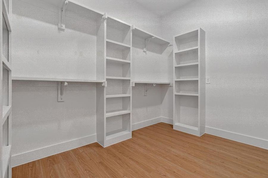 Spacious, unfurnished interior of a new home in , Forney (Image 20).