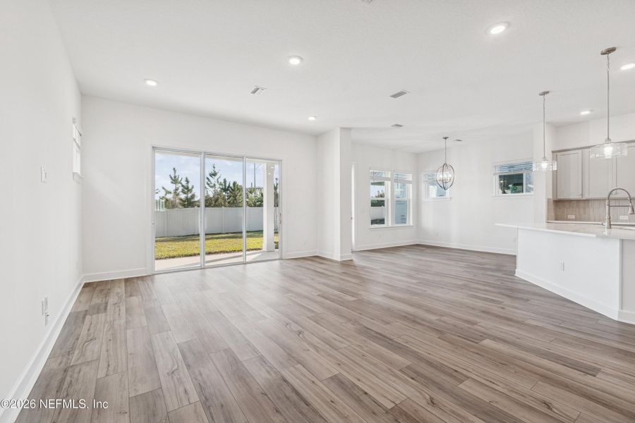 Spacious, unfurnished interior of a new home in Crosswinds 40’, Ponte Vedra (Image 27). Spacious, unfurnished interior of a new home in Crosswinds 40’, Ponte Vedra (Image 27).