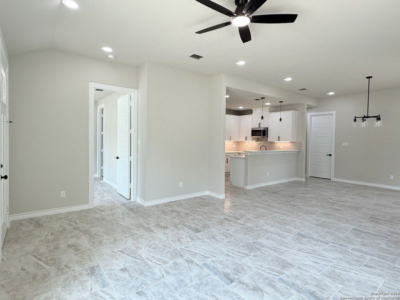 Spacious, unfurnished interior of a new home in , San Antonio (Image 19). Spacious, unfurnished interior of a new home in , San Antonio (Image 19).