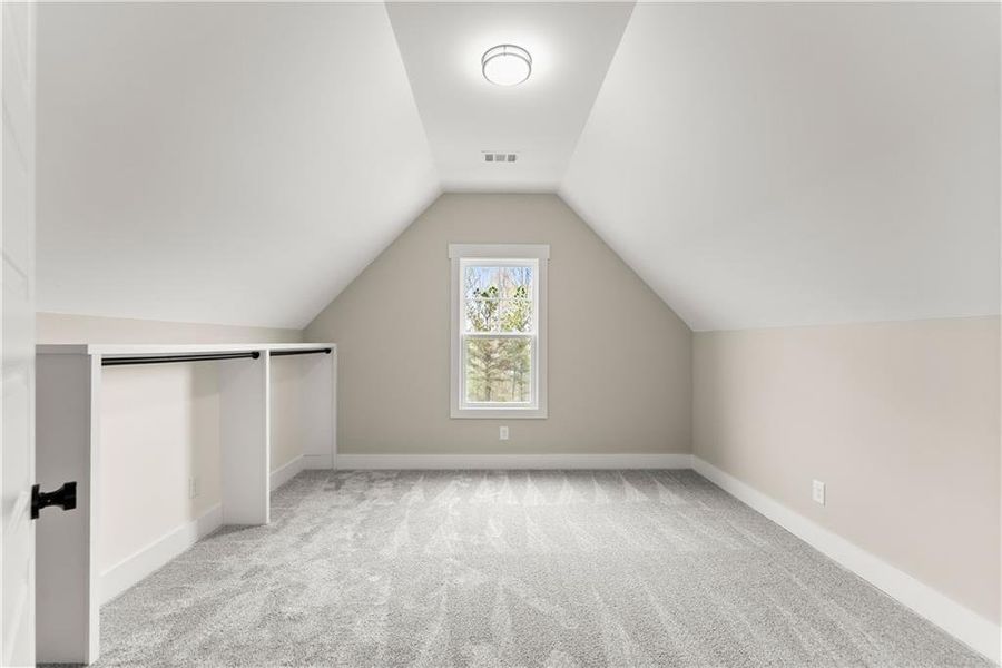 Spacious, unfurnished interior of a new home in , Jefferson (Image 23).