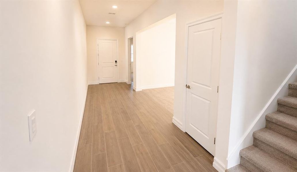 Spacious, unfurnished interior of a new home in Triple Creek: The Executives, Riverview (Image 11).