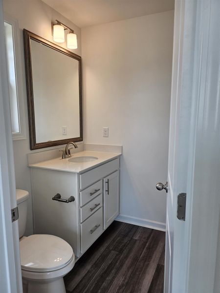 Furnished interior view inside a new home in Edgefield, Loris (Image 9).