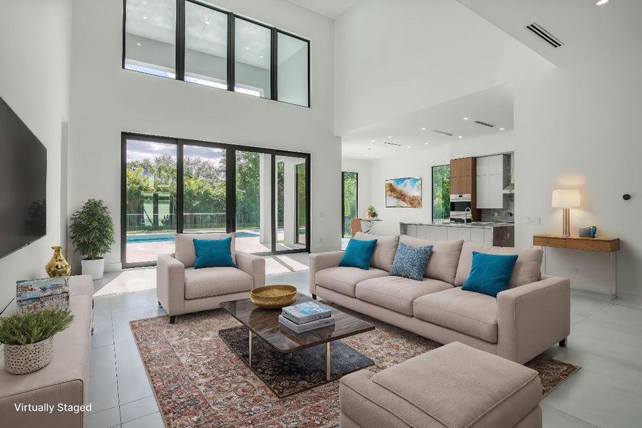 IMG-6 - Living Room - Standard - 0