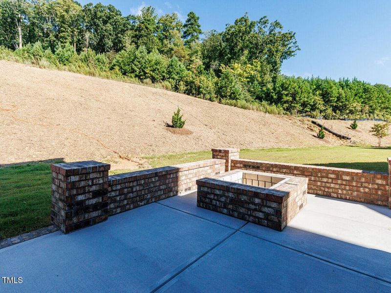 037-1280x960-firepit