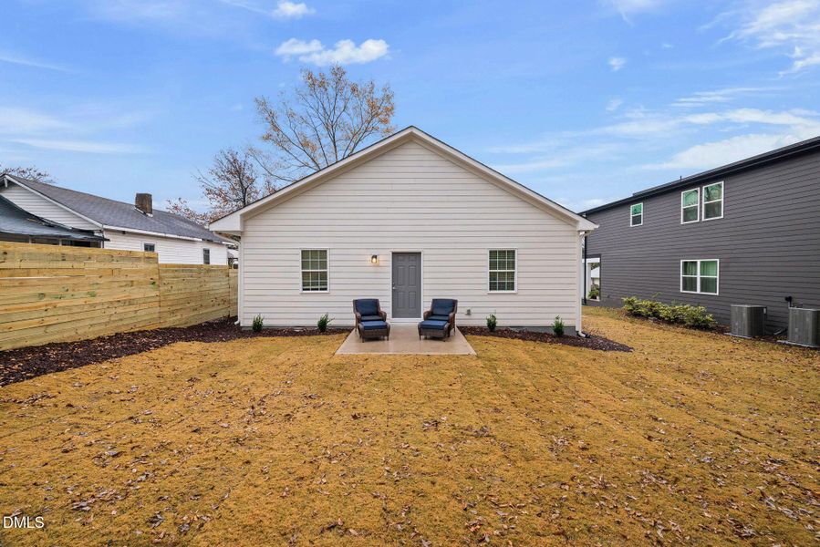 7-web-or-mls-1106-s-blount-st