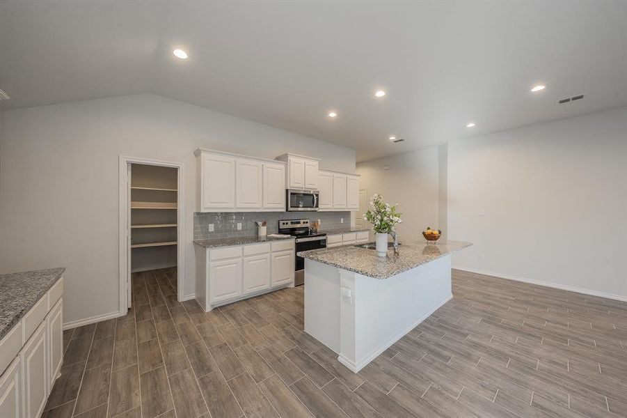 Furnished interior view inside a new home in , Fort Worth (Image 10). Furnished interior view inside a new home in , Fort Worth (Image 10).