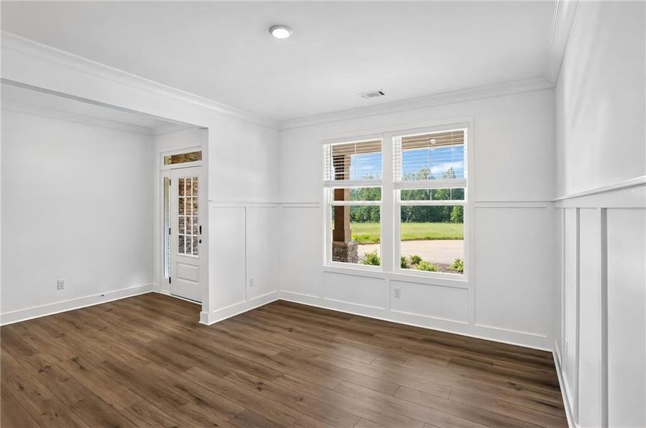Spacious, unfurnished interior of a new home in Estates at Yellow Creek, Cumming (Image 15).