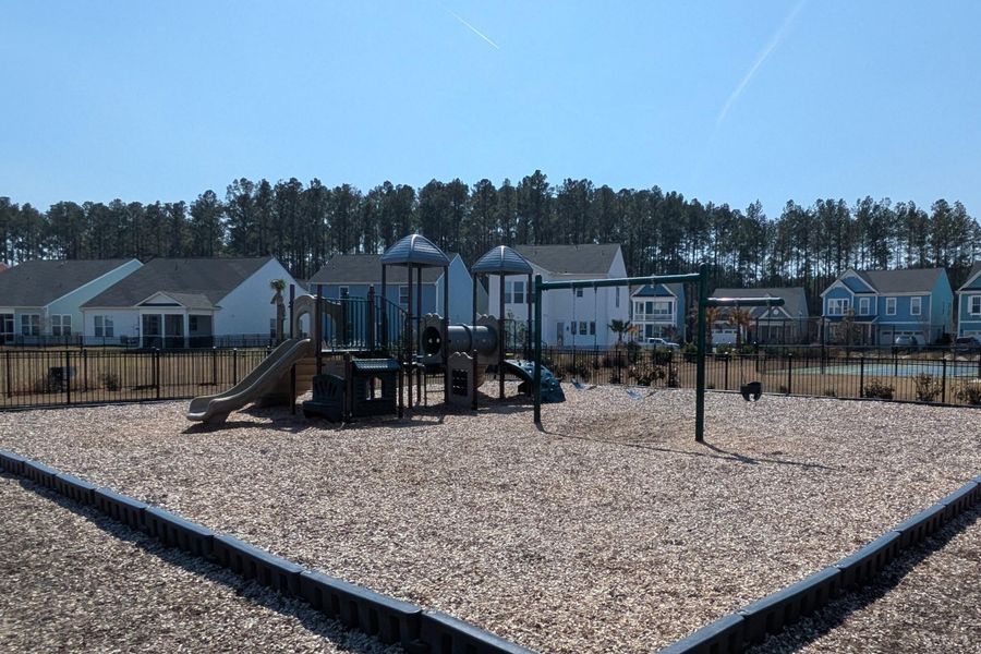 Community amenities in , Ravenel (Image 23).