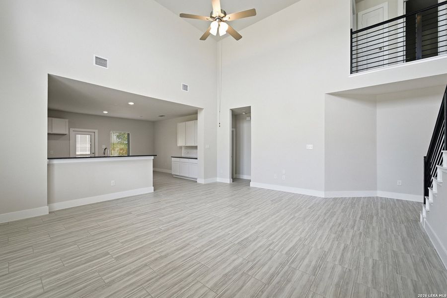 Spacious, unfurnished interior of a new home in Morgan Meadows, San Antonio (Image 29).