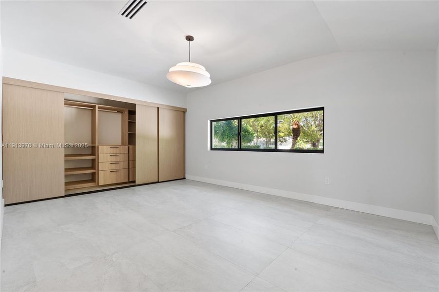 Spacious, unfurnished interior of a new home in , Miami Beach (Image 24). Spacious, unfurnished interior of a new home in , Miami Beach (Image 24).