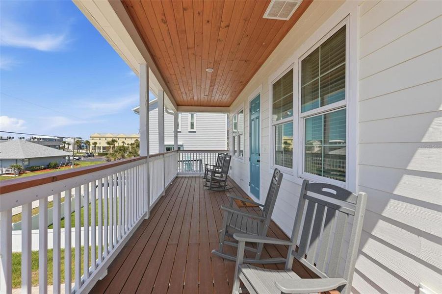 Exterior details and patio area of a home in , New Smyrna Beach (Image 28).