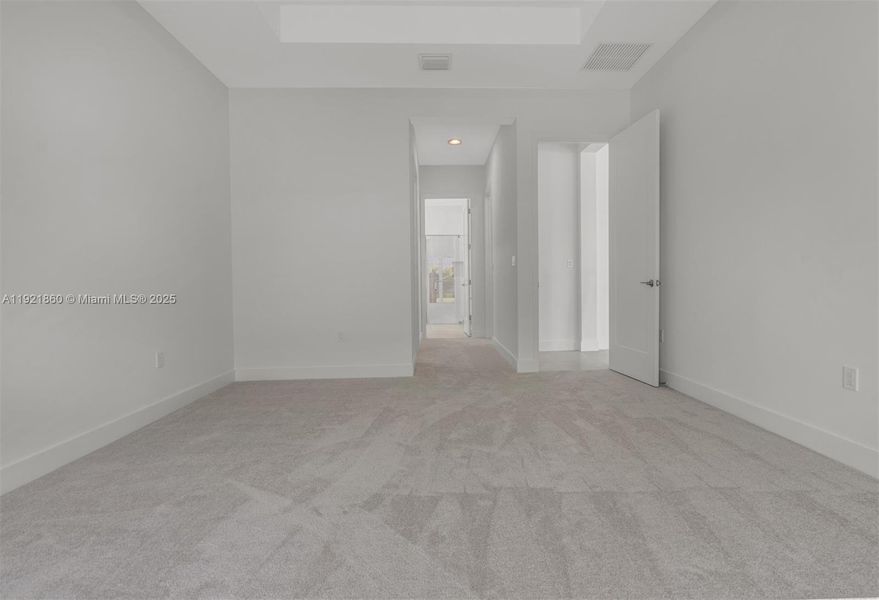 Spacious, unfurnished interior of a new home in , Boca Raton (Image 43). Spacious, unfurnished interior of a new home in , Boca Raton (Image 43).