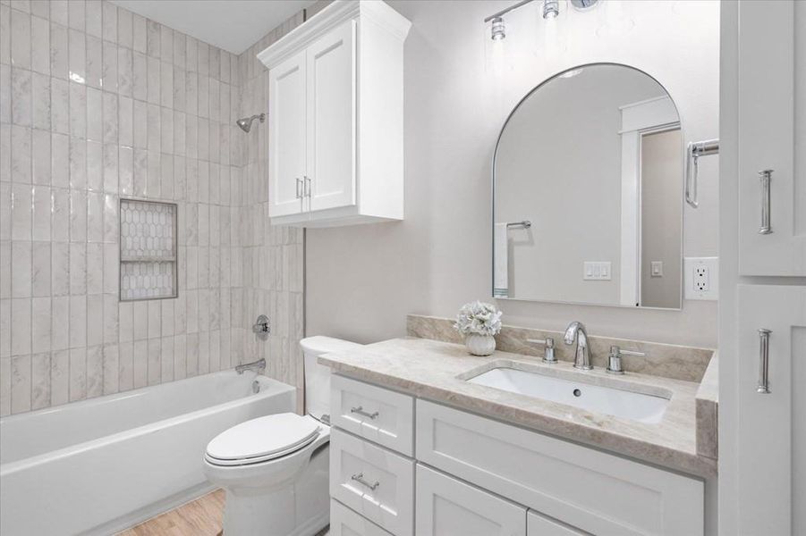 Furnished interior view inside a new home in , Lufkin (Image 14). Furnished interior view inside a new home in , Lufkin (Image 14).