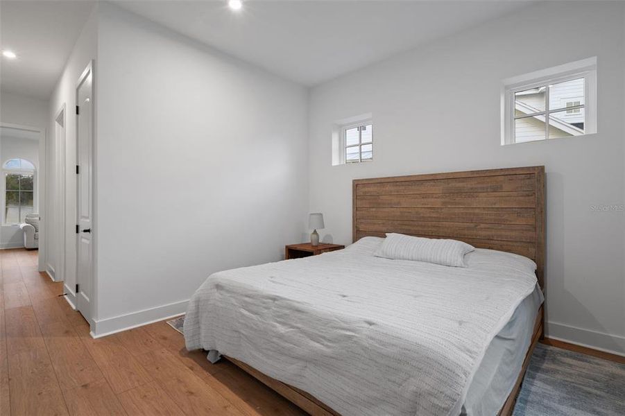 Furnished interior view inside a new home in Celebration - Island Village, Celebration (Image 49).