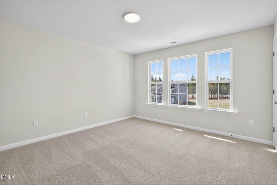 DC 23 Holly Interior-29