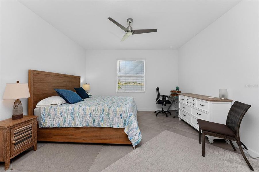 Furnished interior view inside a new home in , Englewood (Image 44).