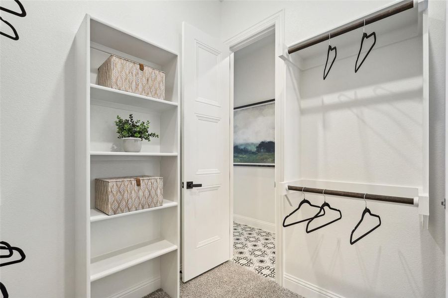 Model home photos of similar floorplans, not pictures of actual home. Model home photos of similar floorplans, not pictures of actual home.