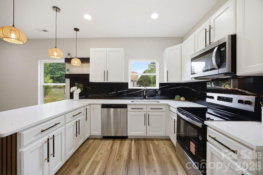 Furnished interior view inside a new home in , Kannapolis (Image 9).